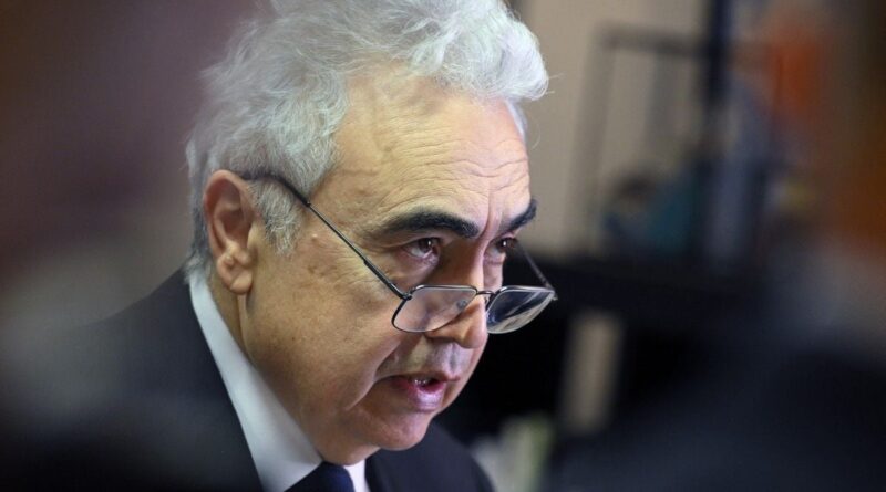 Énergie : Le patron de l'AIE alerte sur une crise plus grave.