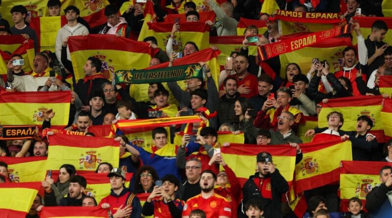 Espagne : « Qui ne saute pas est musulman »… supporteurs contre l'Égypte.