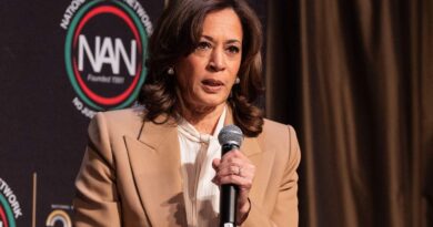Etats-Unis : Kamala Harris envisage sa candidature à la présidentielle 2028 Etats-Unis : Kamala Harris envisage sa candidature à la présidentielle 2028
