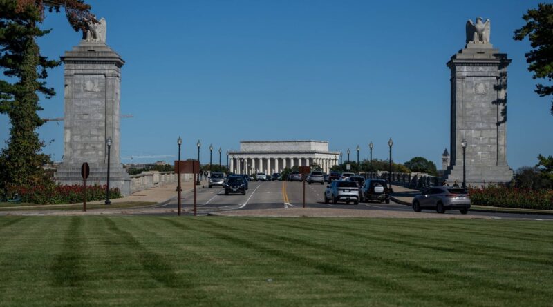 Etats-Unis : L'« Arc de Trump » désormais nommé avec des lettres dorées