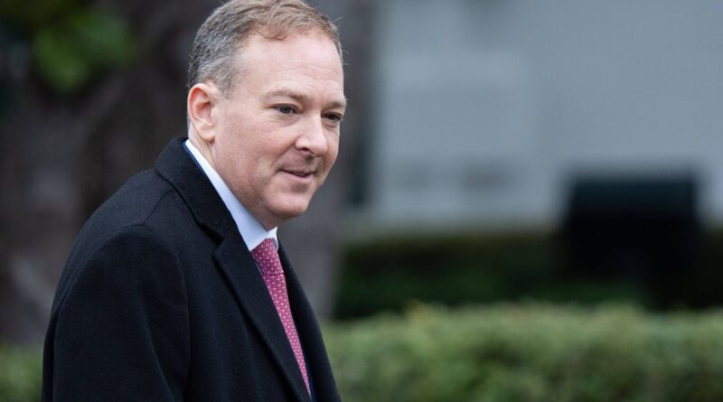 Etats-Unis : Lee Zeldin pourrait remplacer Pam Bondi au DOJ.