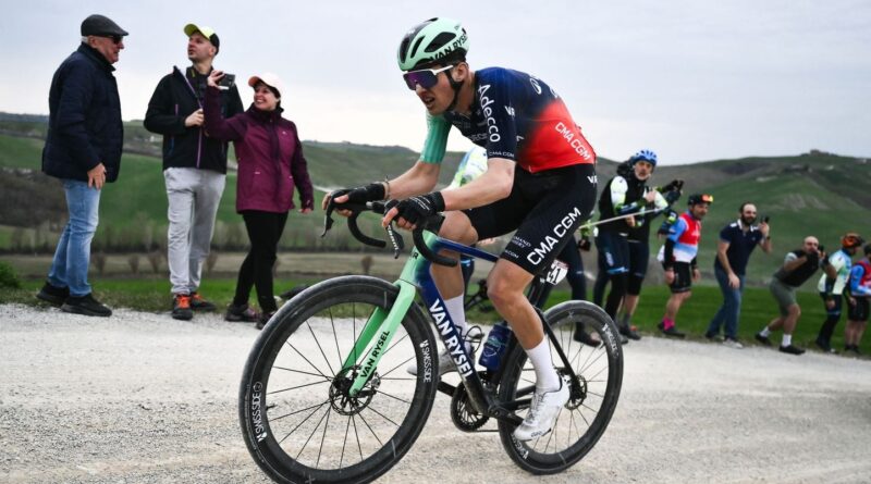 Flèche wallonne : Paul Seixas prêt pour sa première classique ardennaise.