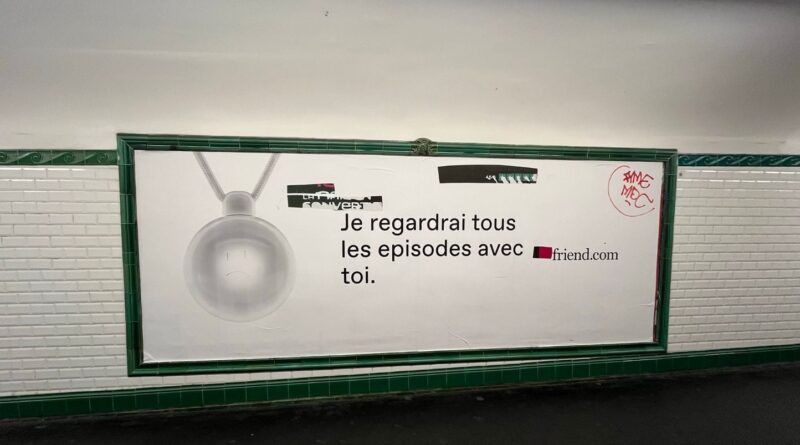 Friend abandonne la vente de son collier IA en France et UE.