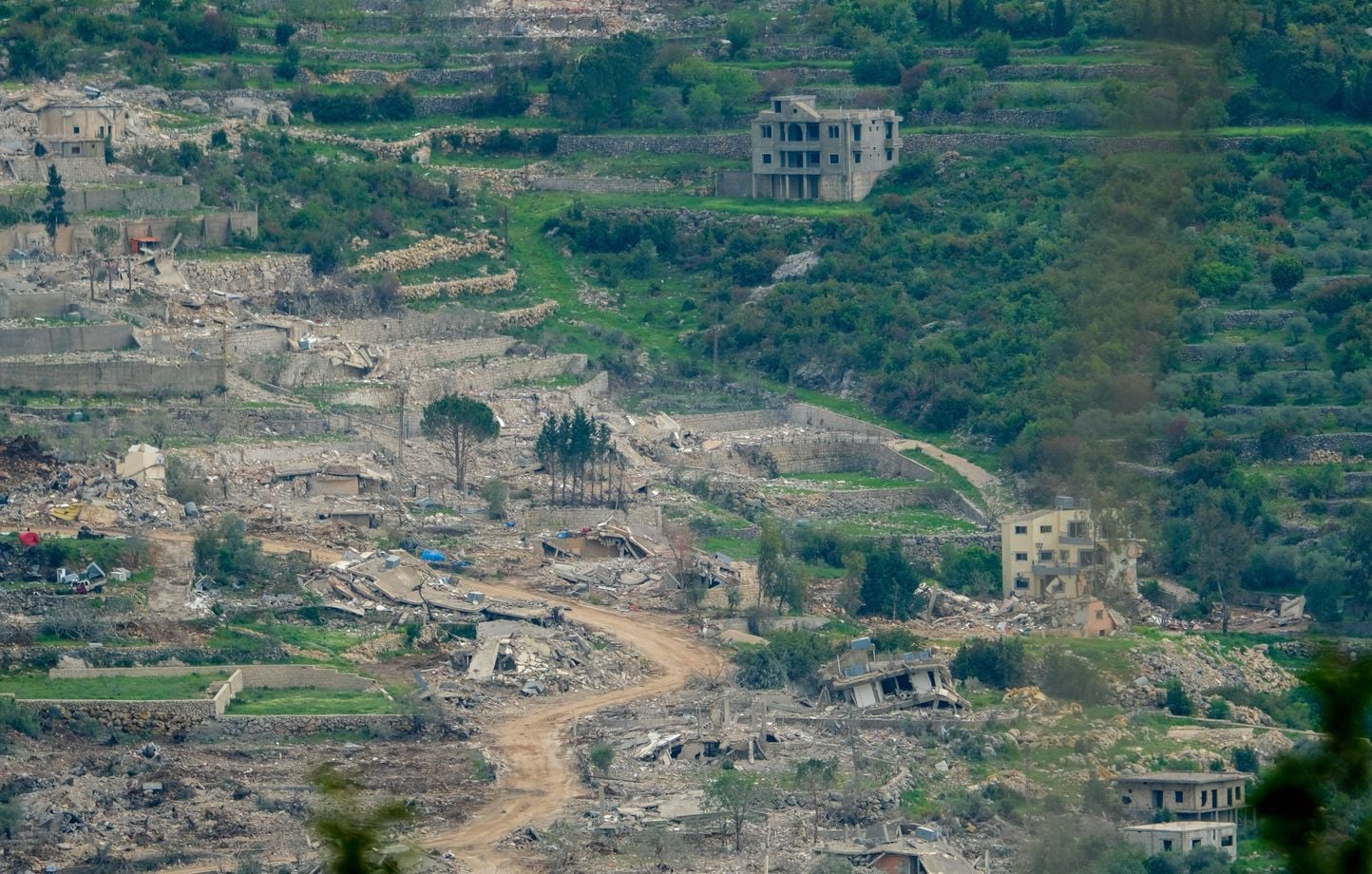 Guerre au Moyen-Orient : Israël ne déclare « aucune visée territoriale » sur le Liban