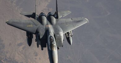 Guerre au Moyen-Orient : Les Etats-Unis ne secourent pas deux pilotes américains en Iran.