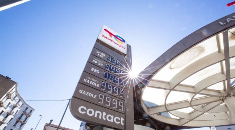 Guerre au Moyen-Orient : TotalEnergies suspend une raffinerie en Arabie saoudite.