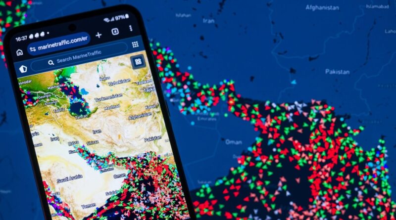 Guerre au Moyen-Orient : Trump jubile, pétrole en chute, Ormuz débloqué.