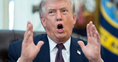 Guerre au Moyen-Orient : Trump menace de « déchaîner les enfers » sur l'Iran sans accord lundi