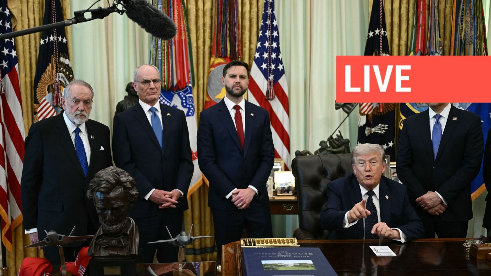 Guerre au Moyen-Orient : Trump prolonge la trêve au Liban de trois semaines, pas d'avancée sur l'Iran.
