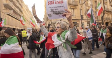 Guerre en Iran : « La peur du régime dépasse celle des bombardements »
