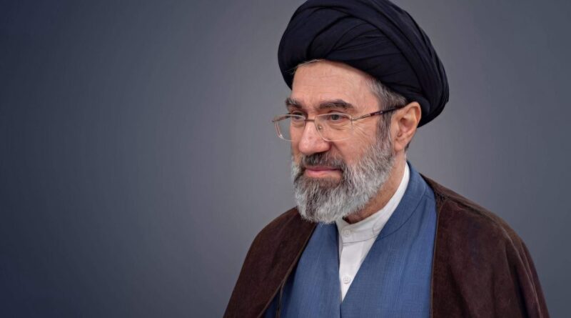 Guerre en Iran : Le guide suprême en piteux état mais lucide