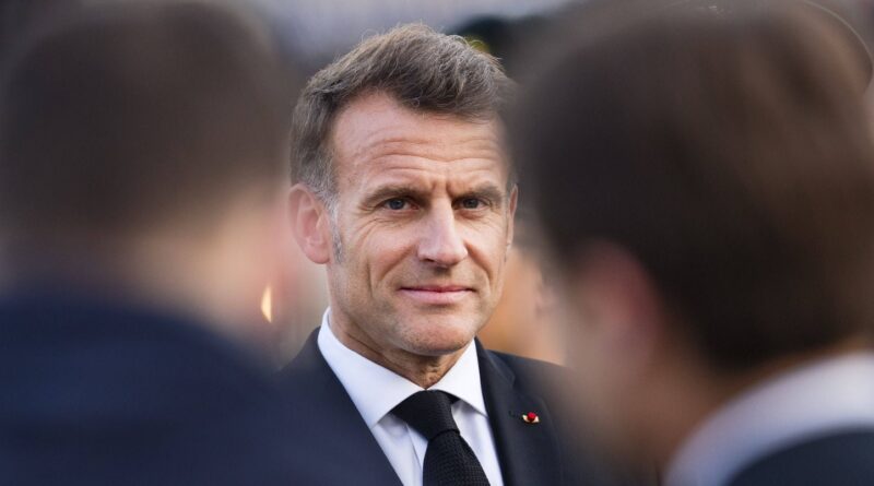 Guerre en Iran : Macron dénonce la gestion de Trump et ses menaces envers l'Otan