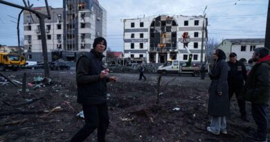 Guerre en Ukraine : 14 morts, dont un enfant, frappes russes nocturnes.