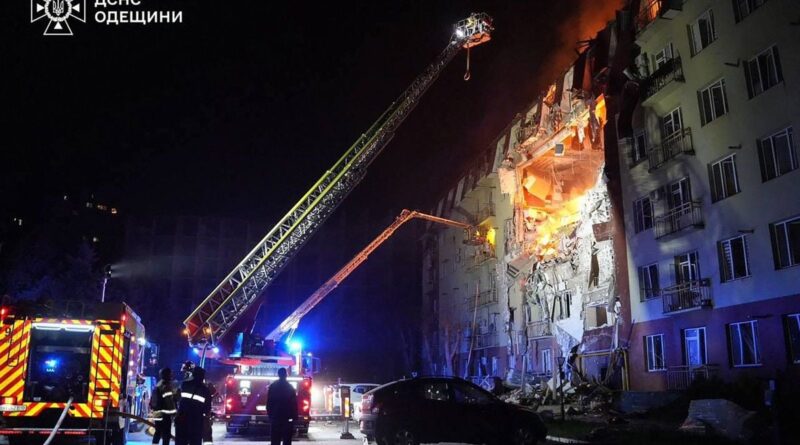 Guerre en Ukraine : Frappe russe à Odessa tue au moins trois personnes, dont un enfant