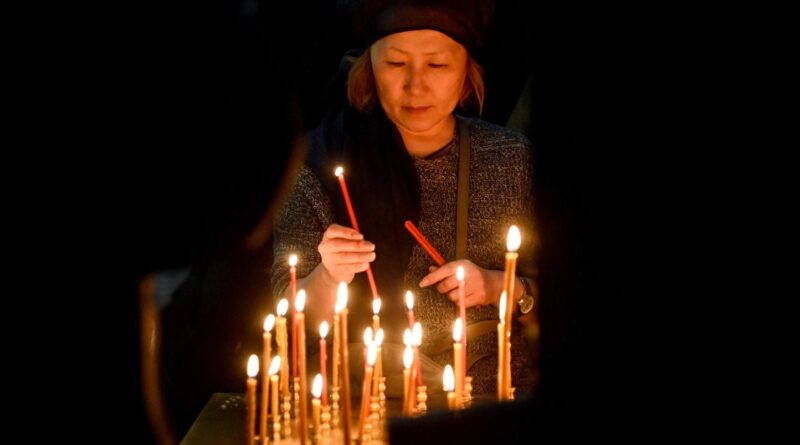 Guerre en Ukraine : Kiev signale près de 2.300 violations, Moscou plus de 1.900