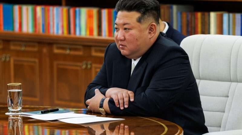 Guerre en Ukraine : Kim Jong-un soutient la « guerre sacrée » russe.