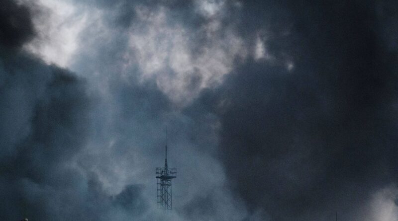 Guerre en Ukraine : Pluie noire en Russie, tickets pour Kiev