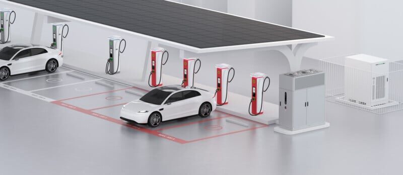 Huawei investit dans le solaire et les batteries pour une recharge en 10 minutes.