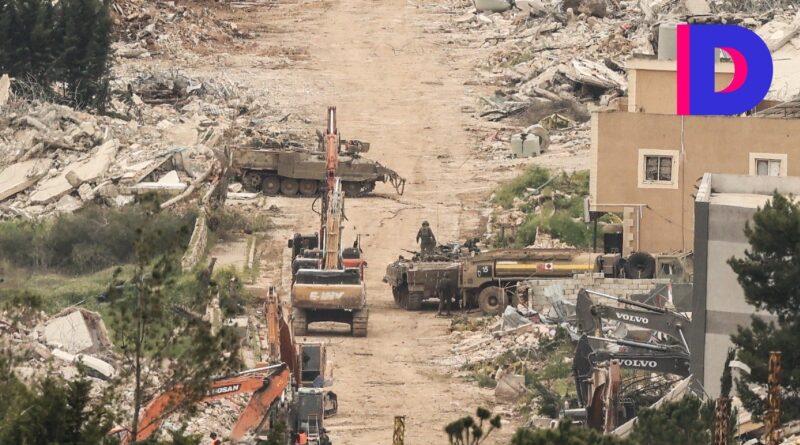 Israël rase des villages au bulldozer et à l'explosif.