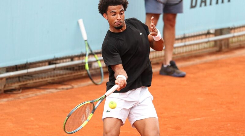 Jannik Sinner loue Arthur Fils après sa victoire à Barcelone : « il faudra faire attention à lui »