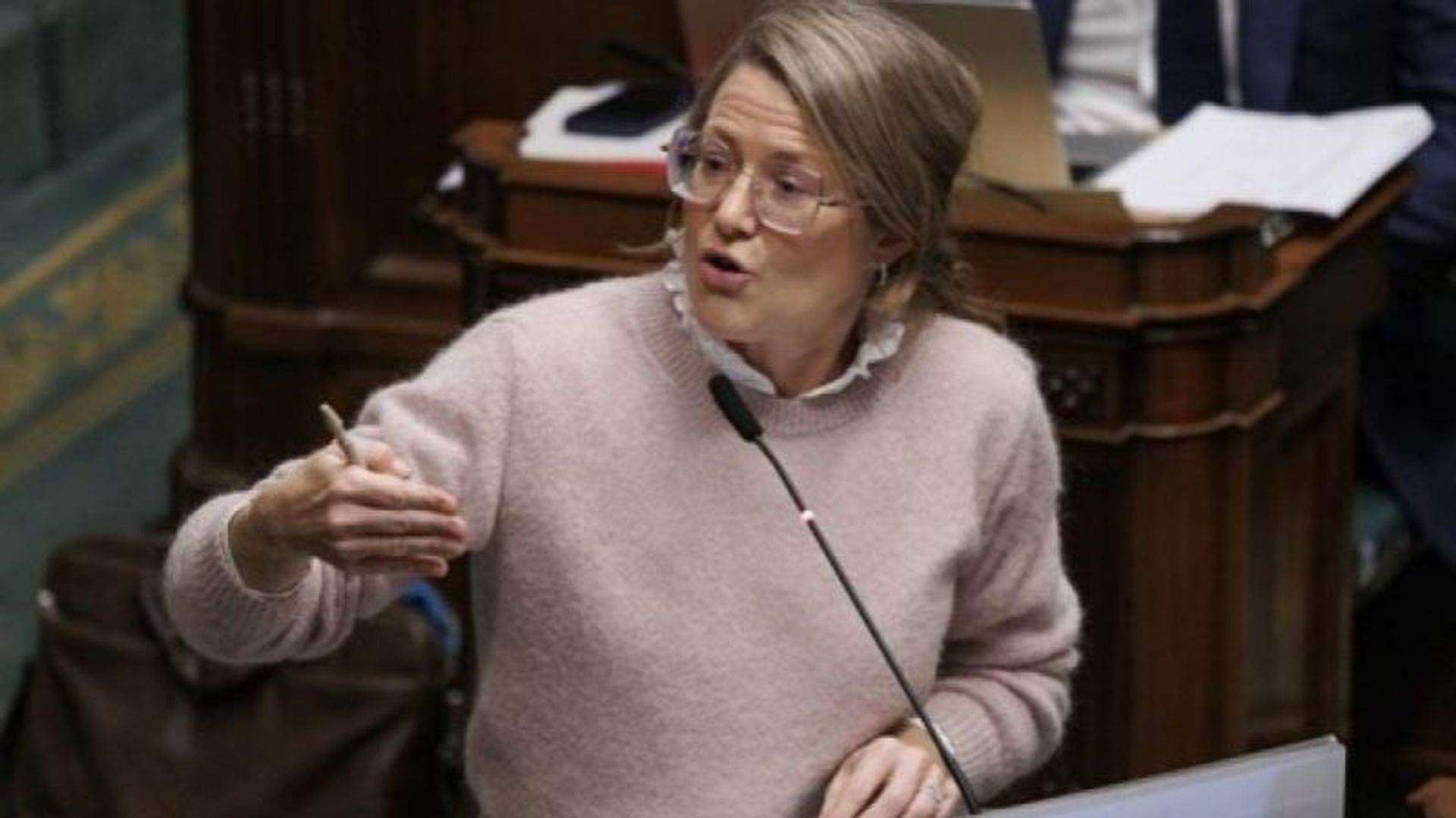 La Chambre adopte un projet de loi interdisant "à vie" les terroristes.