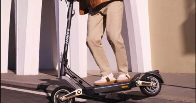 La trottinette électrique Navee à -43% défie Xiaomi et Segway.