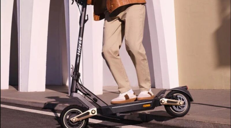 La trottinette électrique Navee à -43% défie Xiaomi et Segway.