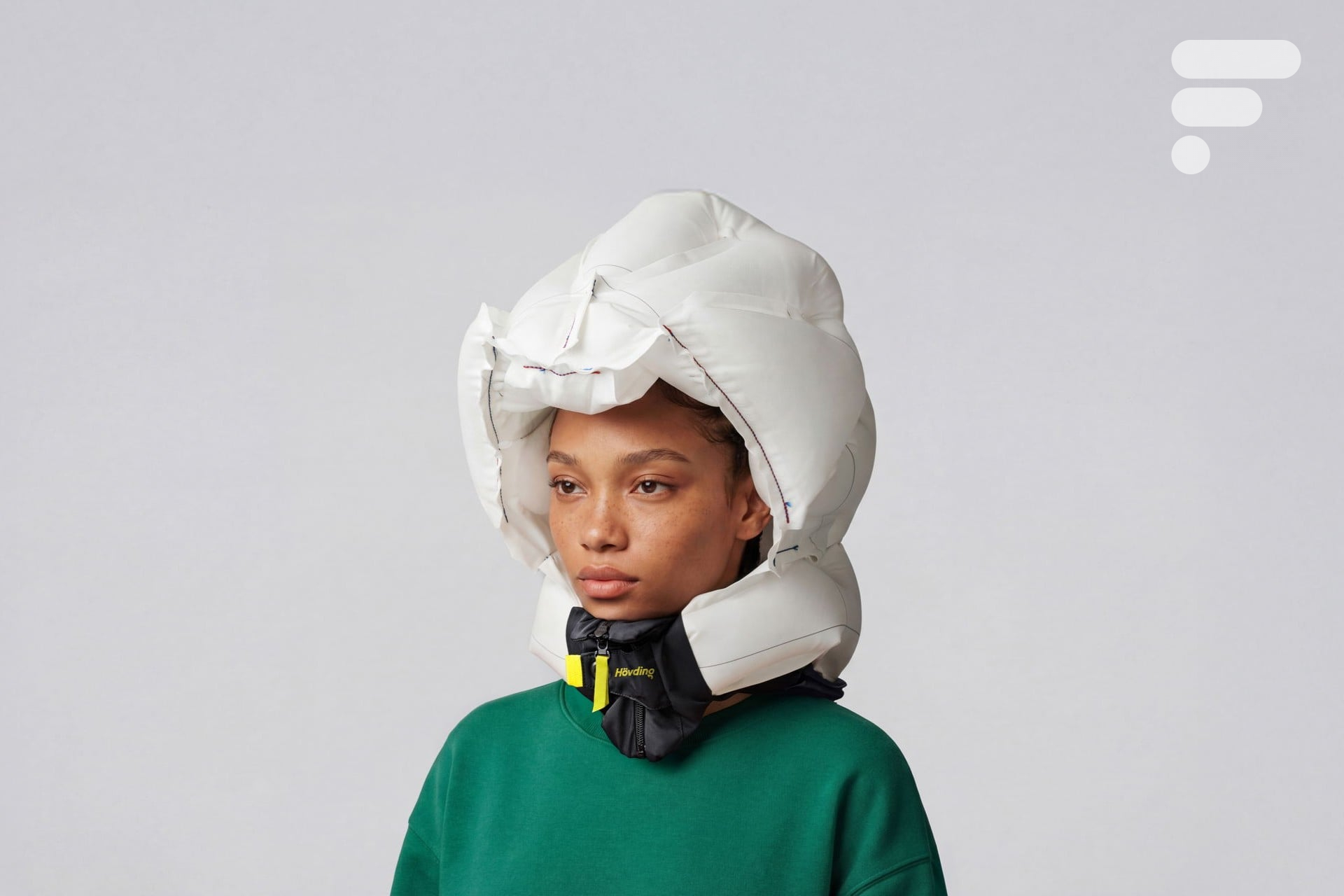 Casque airbag vélo Hövding 4