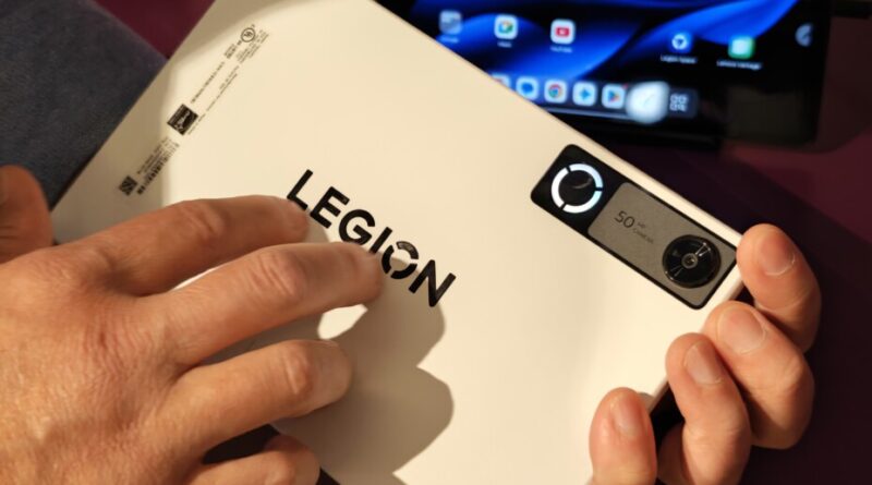 Lenovo augmente les prix : la « taxe RAM » affecte les tablettes.