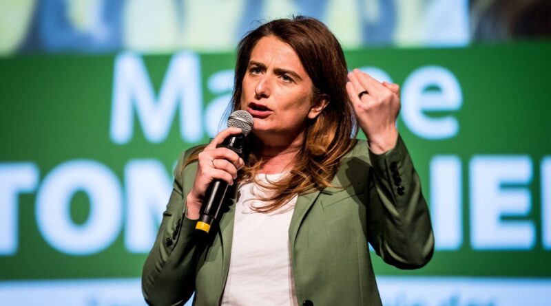 Les Ecologistes : Marine Tondelier face à une fronde interne.