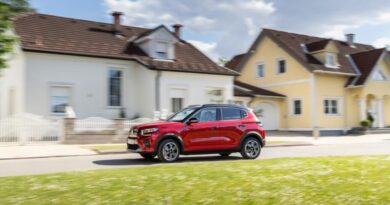 Les prix des voitures électriques d'occasion chutent : bon moment d'acheter ?