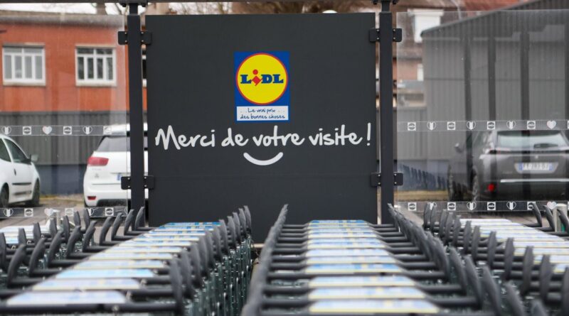 Lidl France supprime 550 postes administratifs.