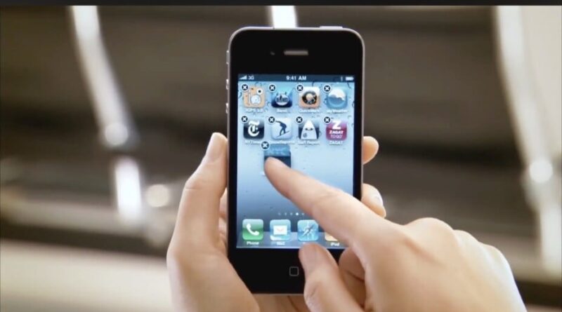 L’iPhone 4, le smartphone jamais égalé d’Apple.