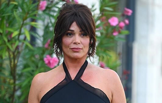 Lola Dewaere évoque l'impact de son diagnostic de TDAH.