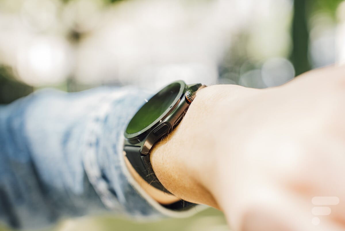L'Oppo Watch X3 au poignet