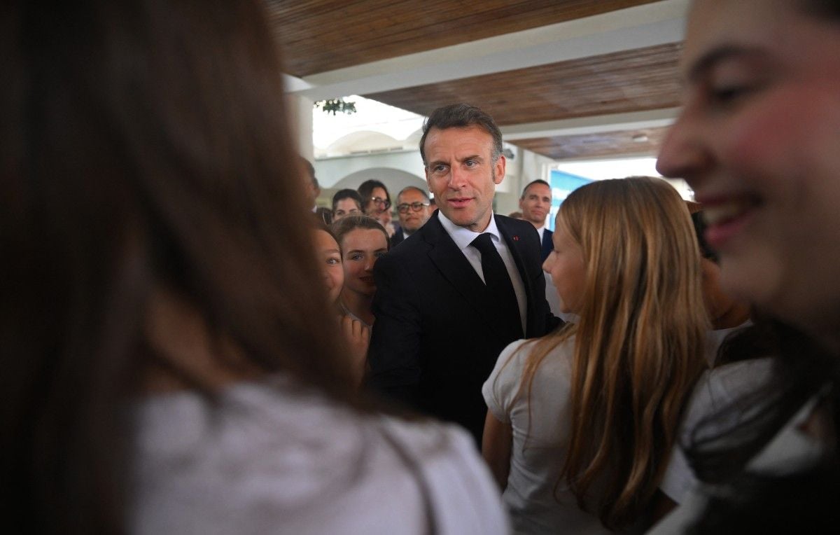 Macron déplore la « folie » de dirigeants pouvant mener à la guerre