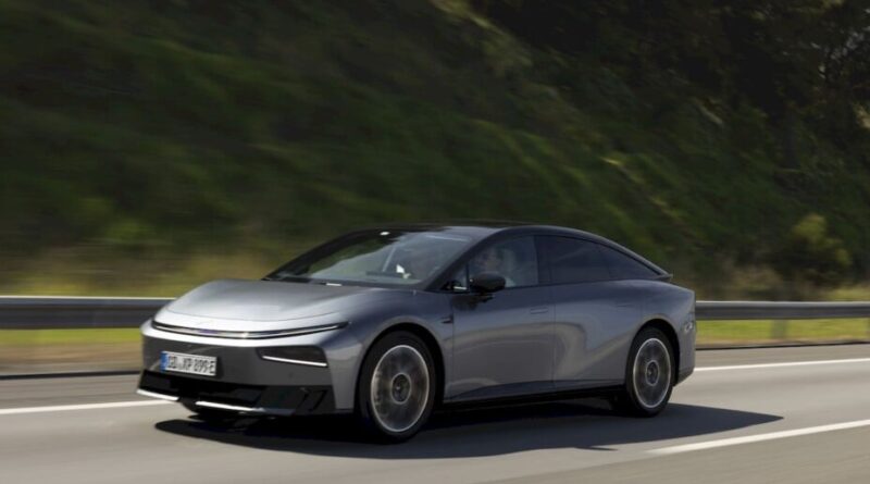 Mercedes Classe C : berline la plus vendue, électrification avec 760 km d'autonomie et écran XXL.