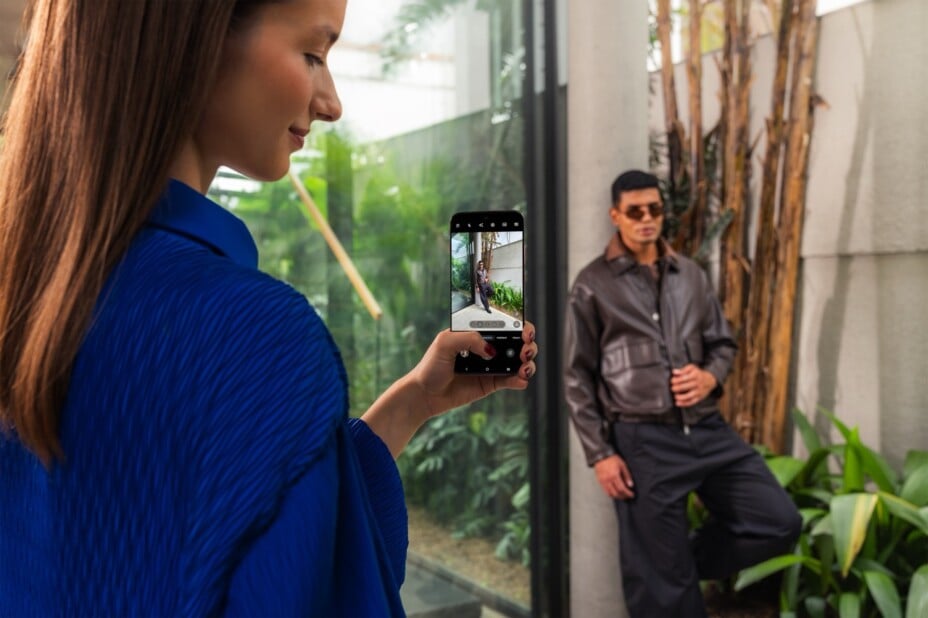 Motorola lance un smartphone en bois à 800 euros.