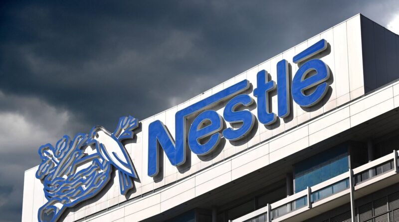 Nestlé prévoit 180 suppressions d'emplois à partir de 2027.