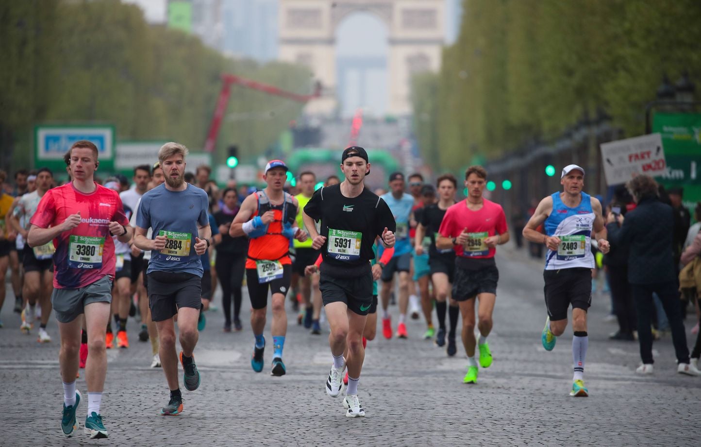 « On ne change pas ses habitudes le jour J » : conseils d'une coach FFA pour le marathon de Paris