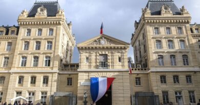 Paris : Que se passe-t-il à l'infirmerie psychiatrique de la préfecture ?