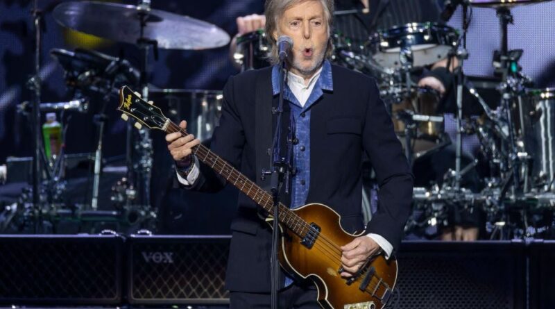 Paul McCartney ne fait plus partie de son subreddit pour une raison ubuesque.