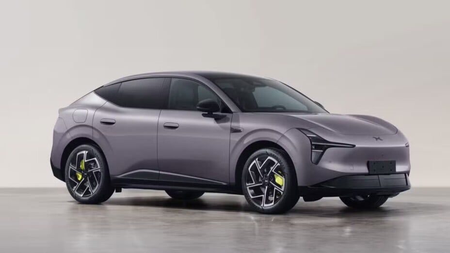 Premières photos du Xpeng Mona L03, SUV électrique prometteur en Europe