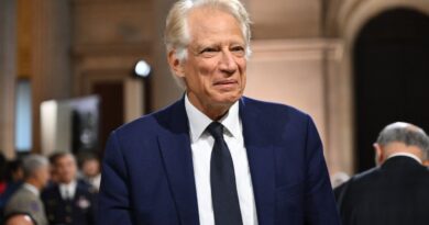 Présidentielle 2027 : Villepin, à l'instar de Fillon, piégé par Robert Bourgi