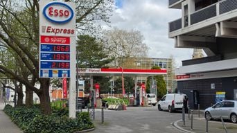 Prix des carburants : « Mon astuce, rouler en voiture de société »
