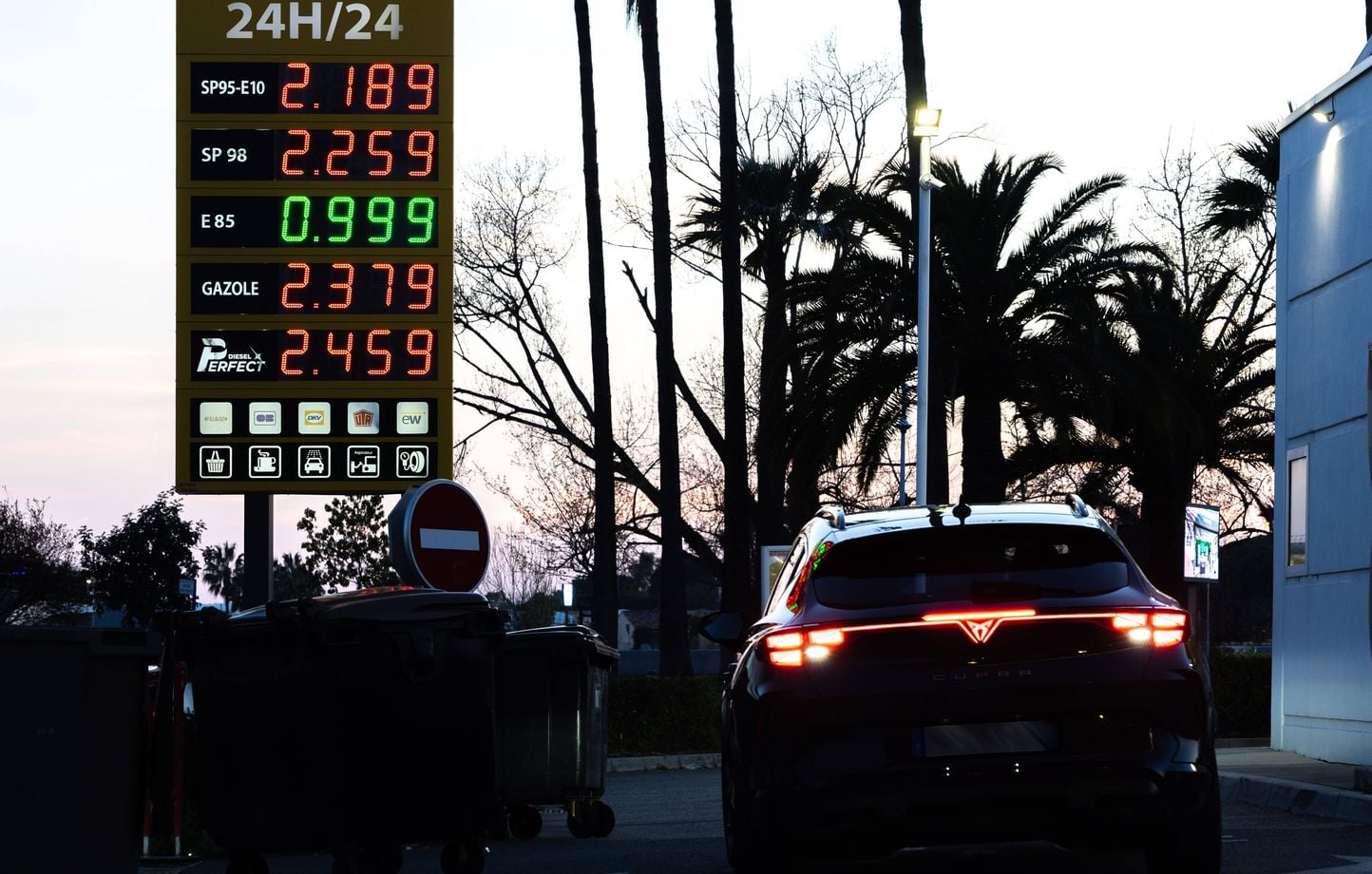 Prix du carburant : Pourquoi les raffineries françaises ne produisent-elles pas assez de gasoil ?
