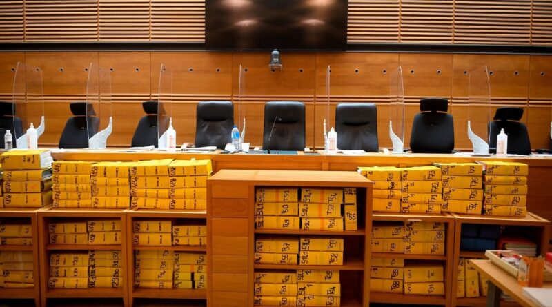 Procès « DZ Mafia » : audience suspendue après un nouvel incident.