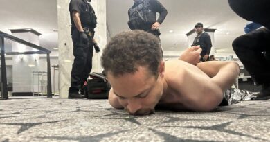 Que sait-on du tireur ayant tenté d'entrer au dîner des correspondants à Washington ?