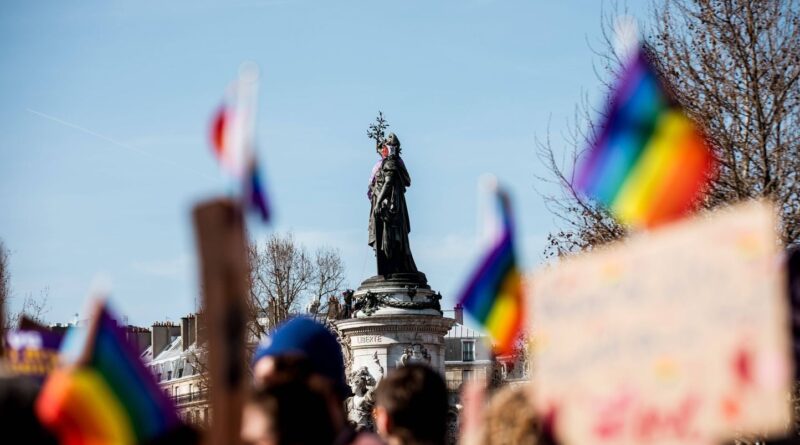 Rhône : Ado de 15 ans arrêté pour projet d'action violente contre communauté juive ou homosexuelle.