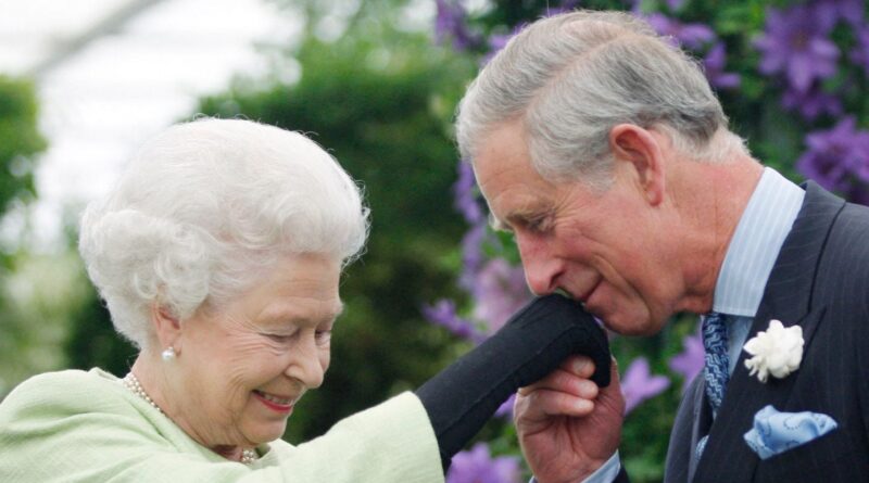 Royaume-Uni : Charles III rend hommage à Elizabeth II pour ses 100 ans.